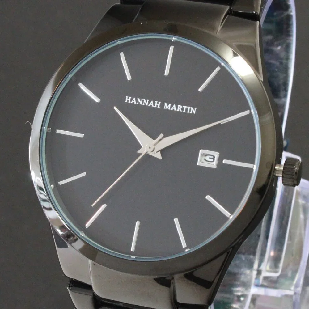 Men's Sports Watch Raised Indices Integrated Bracelet Black Quartz 40mm